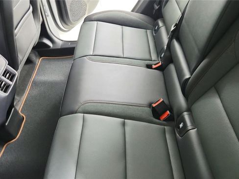 Used 2026 GMC Terrain AT4 AWD/4WD image 15