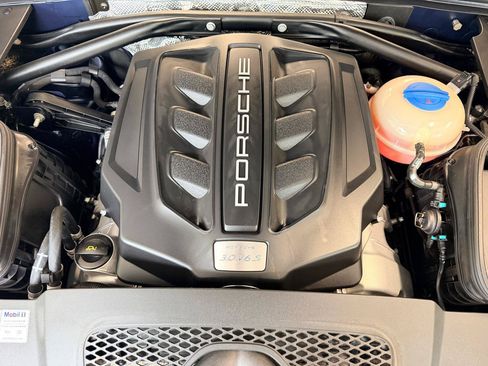 Used 2015 Porsche Macan S AWD/4WD image 50