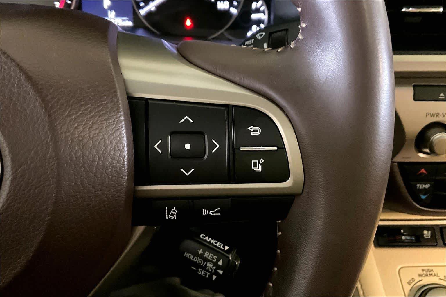 Used 2017 Lexus ES 350 w/ Premium Package FWD image 23
