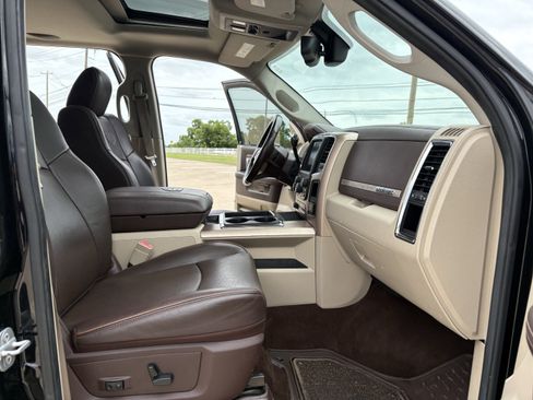 Used 2014 RAM 2500 Longhorn w/ Convenience Group AWD/4WD image 14