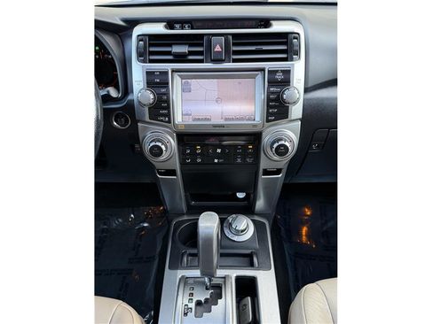 Used 2010 Toyota 4Runner Limited image 11