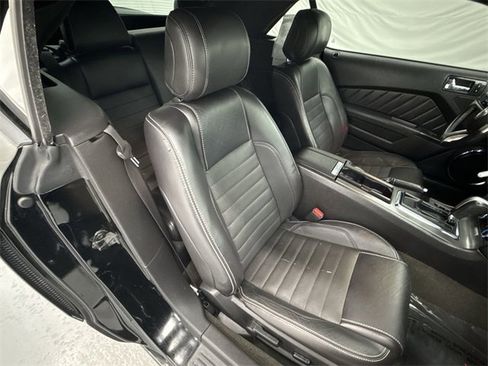 Used 2014 Ford Mustang GT Premium w/ Brembo Brake Package image 23