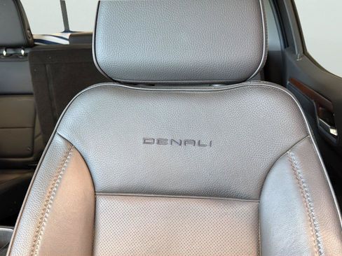 Used 2023 GMC Sierra 1500 Denali w/ Denali Reserve Package AWD/4WD image 20