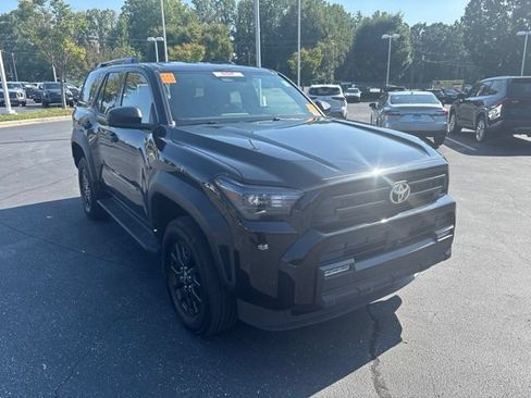 Used 2026 Toyota 4Runner SR5 AWD/4WD image 4
