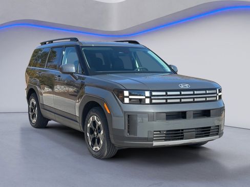 New 2026 Hyundai Santa Fe SEL image 3