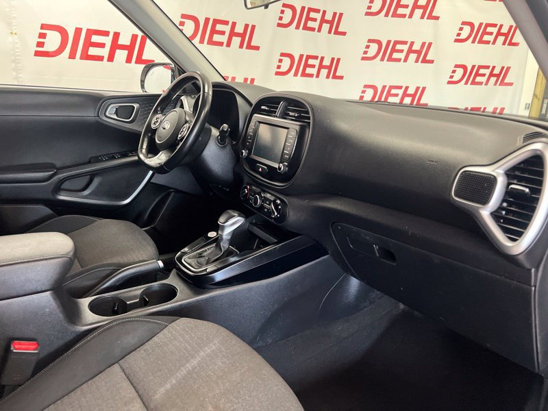 Used 2020 Kia Soul GT-Line w/ GT 2.0L Power Sunroof Package FWD image 14