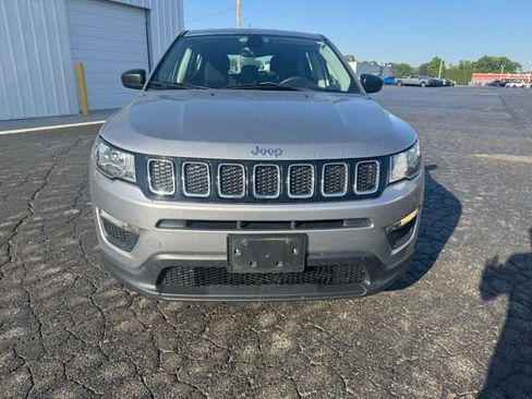 Used 2017 Jeep Compass Sport FWD image 9
