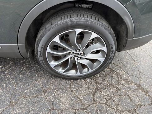 Certified 2022 Lincoln Nautilus Reserve image 32