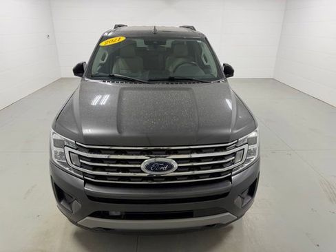 Used 2021 Ford Expedition XLT AWD/4WD image 3