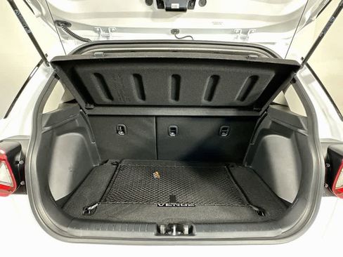 Used 2026 Hyundai Venue SEL FWD image 19