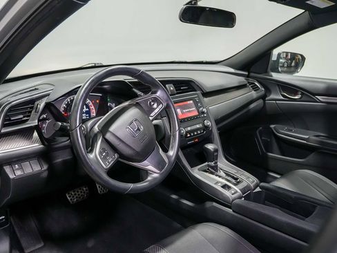 Used 2018 Honda Civic Sport image 13