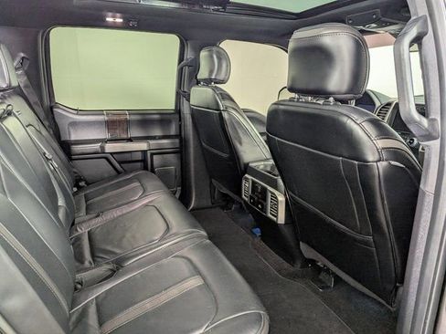 Used 2017 Ford F150 Platinum w/ Equipment Group 701A Luxury AWD/4WD image 20