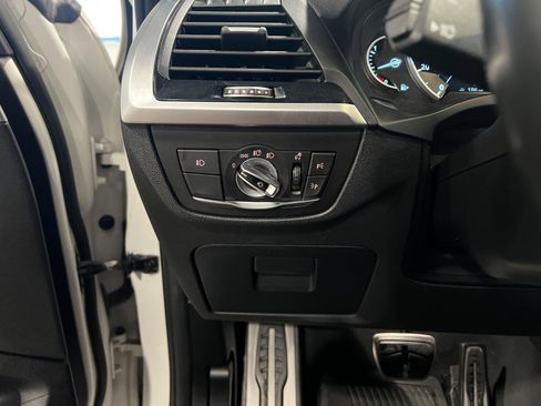 Used 2019 BMW X3 M40i w/ Premium Package image 16