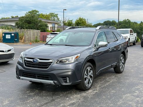Used 2020 Subaru Outback Touring XT AWD/4WD image 5