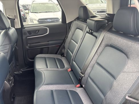 Used 2022 Ford Bronco Sport Outer Banks w/ Tech Package image 16