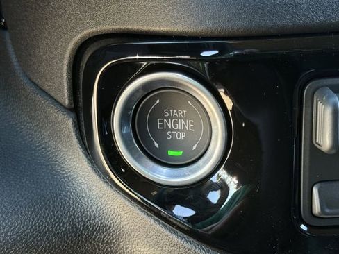 New 2026 Chevrolet Silverado 2500 LT w/ Z71 Chrome Sport Edition image 19