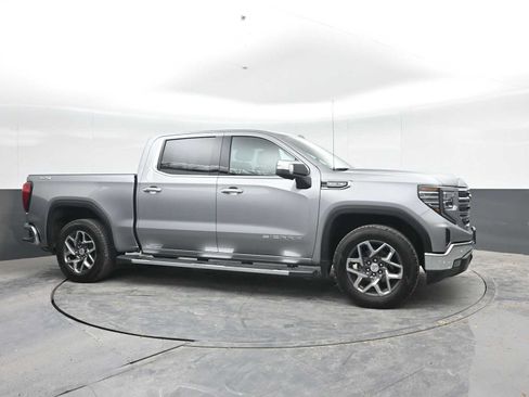Used 2024 GMC Sierra 1500 SLT w/ SLT Premium Plus Package AWD/4WD image 8