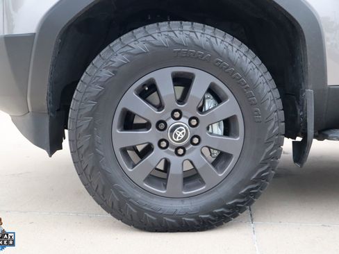 Used 2026 Toyota Land Cruiser w/ Premium Package AWD/4WD image 10