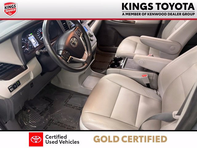Certified 2020 Toyota Sienna XLE w/ XLE Navigation Package FWD image 20