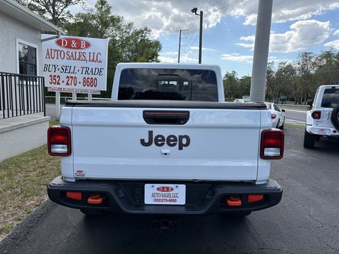 Used 2022 Jeep Gladiator Mojave w/ Trailer Tow Package AWD/4WD image 6