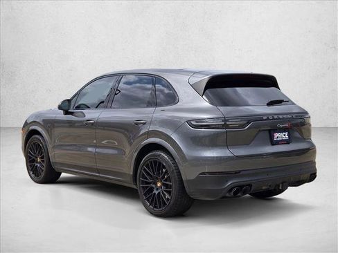 Used 2023 Porsche Cayenne AWD/4WD image 8