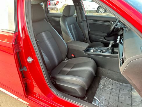 Used 2024 Honda Civic Sport image 23