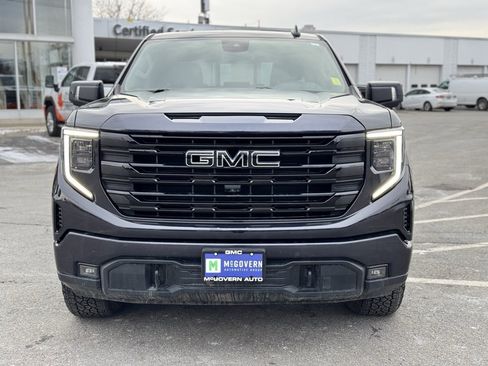 Used 2023 GMC Sierra 1500 Elevation w/ Elevation Premium Package image 9