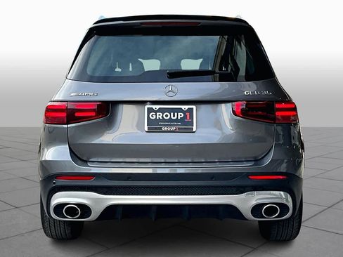 Used 2025 Mercedes-Benz GLB 35 AMG 4MATIC image 4