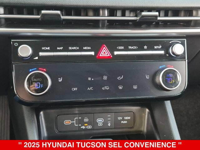Used 2025 Hyundai Tucson SEL AWD/4WD image 26
