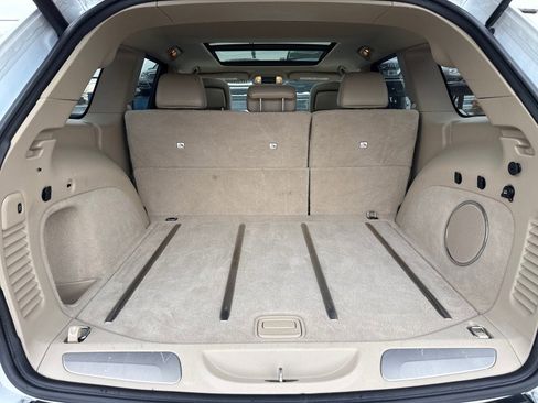 Used 2015 Jeep Grand Cherokee Overland w/ Advanced Technology Group image 41