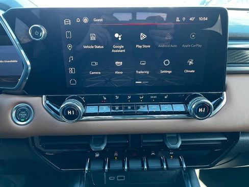 New 2025 GMC Canyon AT4 w/ Nightfall Edition image 15