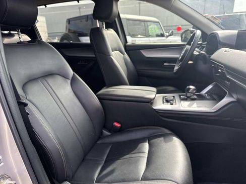 Used 2025 MAZDA CX-90 3.3 Turbo w/ Premium Sport Pkg image 11