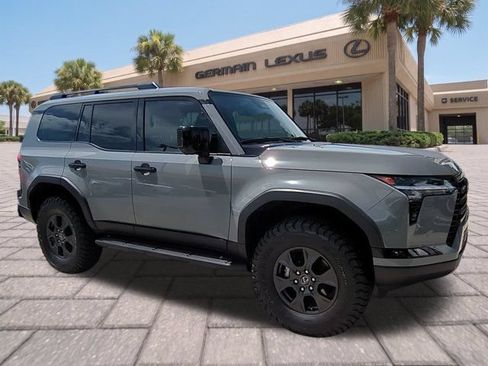 Certified 2024 Lexus GX 550 AWD/4WD image 1