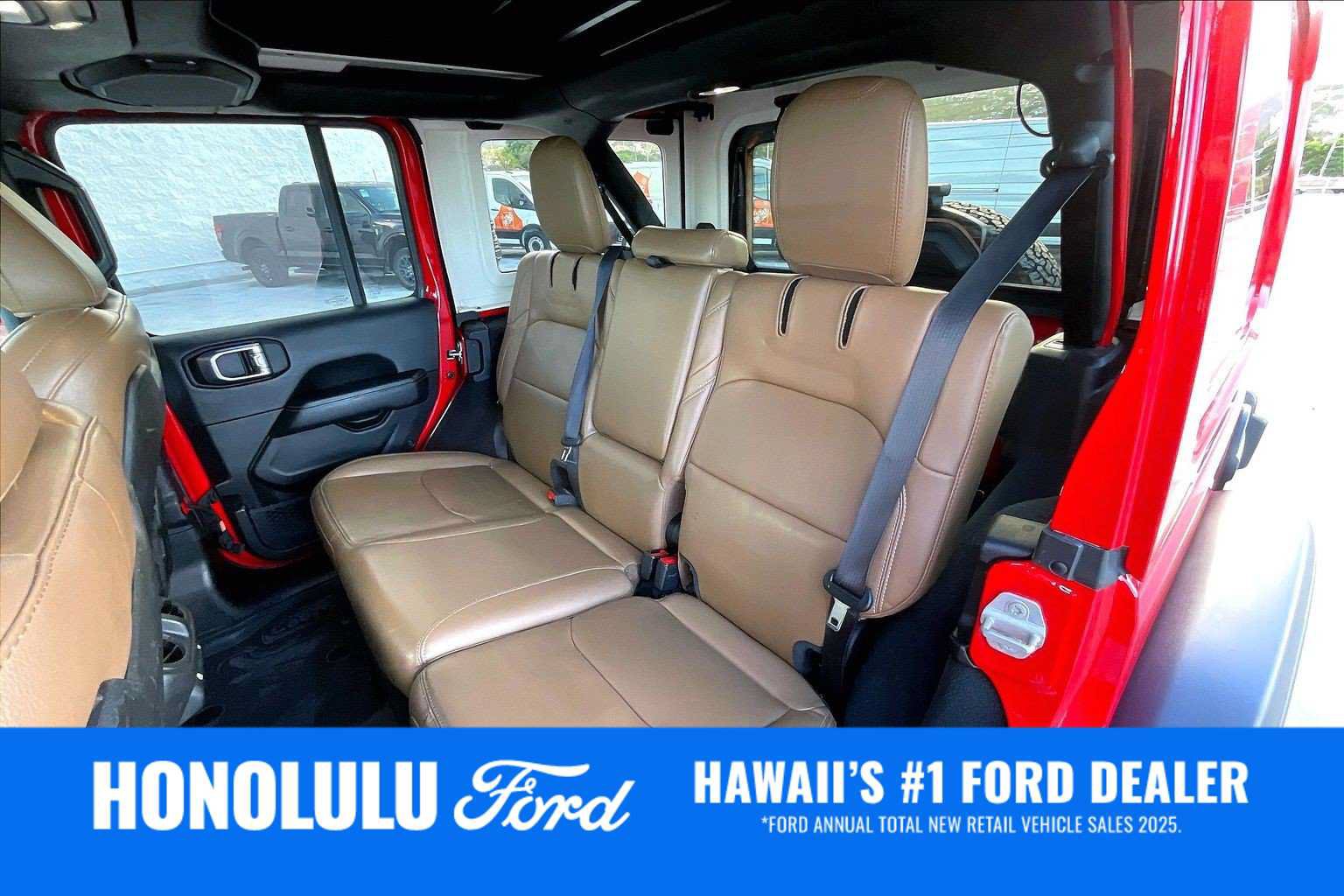 Used 2023 Jeep Wrangler Unlimited Rubicon 4xe AWD/4WD image 29