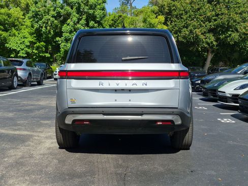Used 2023 Rivian R1S Adventure AWD/4WD image 10