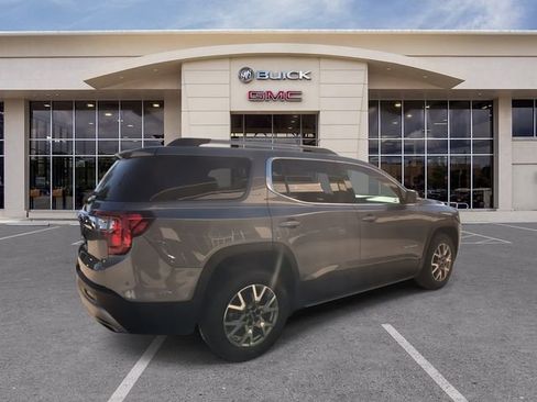 Certified 2021 GMC Acadia SLT image 14