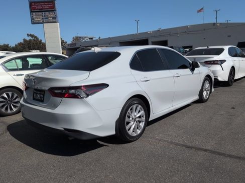 Used 2024 Toyota Camry LE FWD image 3