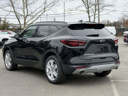 New 2026 Chevrolet Blazer LT w/ LPO, Black Grille Bar Package AWD/4WD image 5