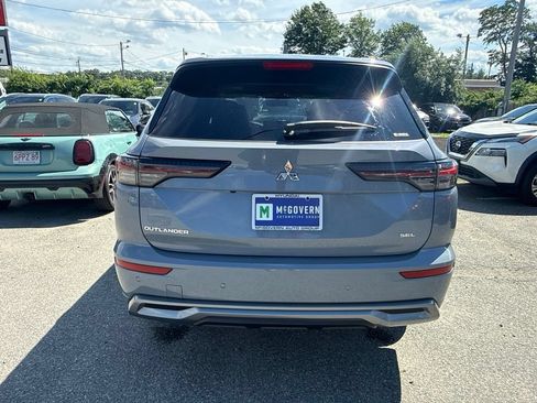 Used 2026 Mitsubishi Outlander AWD image 6
