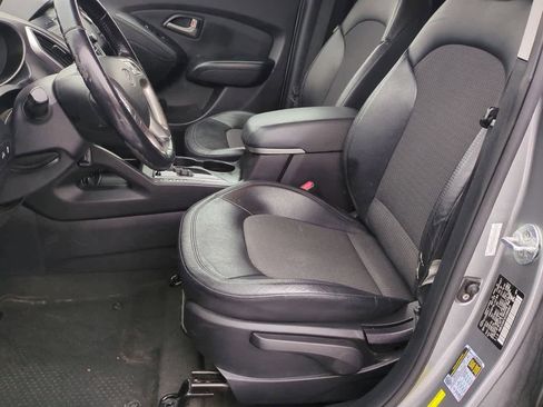 Used 2012 Hyundai Tucson GLS image 15