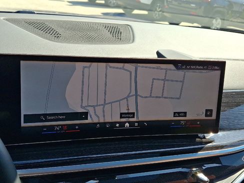 Used 2024 BMW X5 xDrive40i w/ M Sport Package image 43