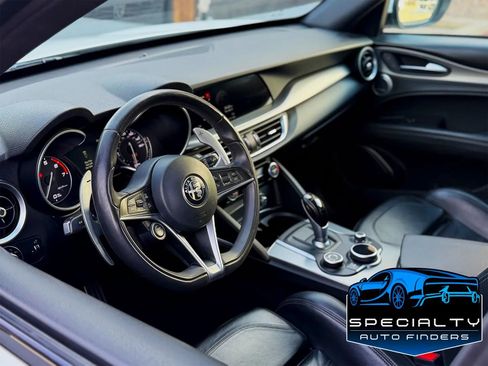 Used 2018 Alfa Romeo Stelvio Ti Sport image 7