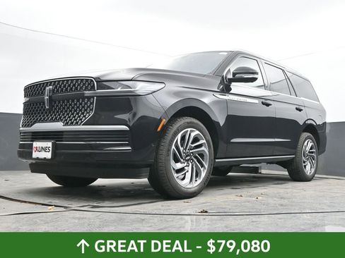 Used 2025 Lincoln Navigator Reserve AWD/4WD image 51