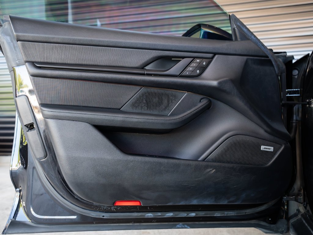 Certified 2022 Porsche Taycan RWD image 23