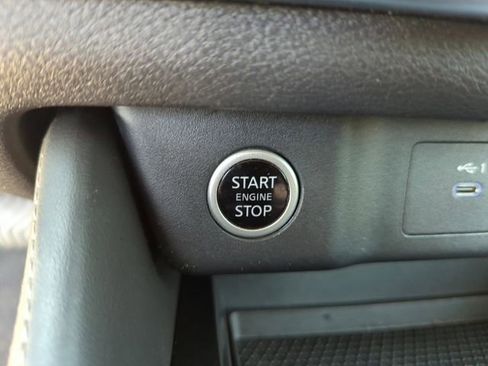 Used 2023 Nissan Rogue SL w/ SL Premium Package image 46