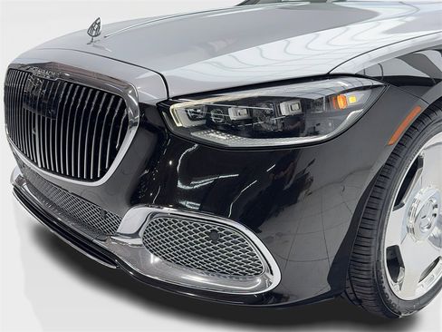 Used 2022 Mercedes-Benz Maybach S 580 4MATIC image 5