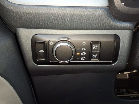 Used 2023 Ford Maverick Lariat w/ Lariat Luxury Package image 18