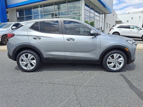 Used 2024 Buick Encore GX Preferred w/ Comfort Package FWD image 8