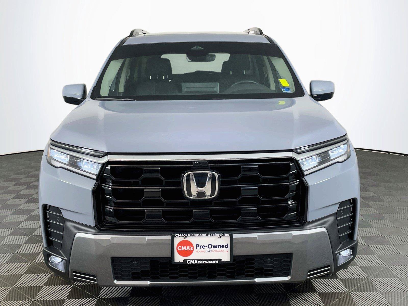 Used 2026 Honda Pilot image 2
