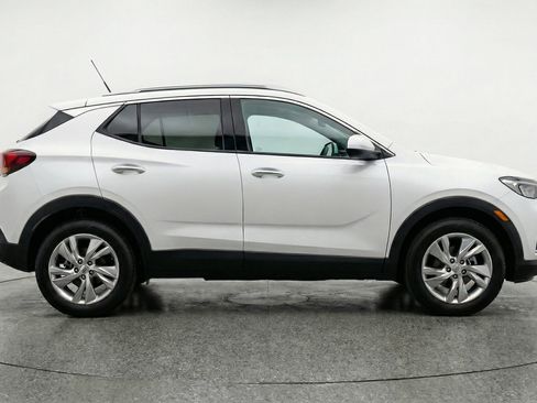 Used 2025 Buick Encore GX Preferred FWD image 8